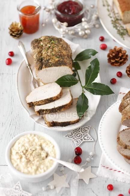 Fried pork loin with a herb crust and an egg horseradish sauce — Stock Photo
