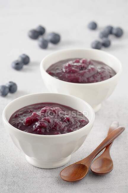 Apple and blueberry compote — Stock Photo