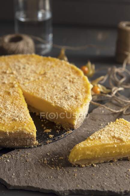 Cheesecake al limone, affettato — Foto stock