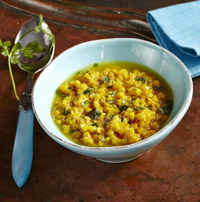 Masoor Dal - stew with red lentils (India) — Stock Photo