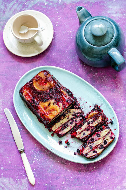 Pancake and raspberry jam terrine — Stock Photo