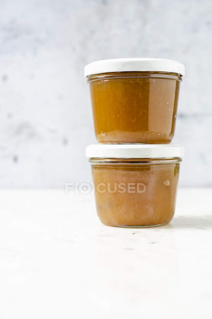 Apple butter with spices — Stock Photo