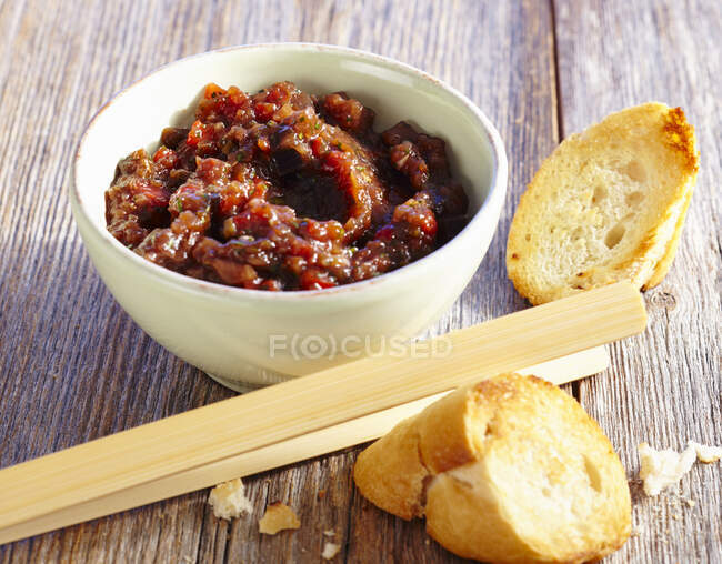 Grilled pepper and eggplant sauce — Stock Photo