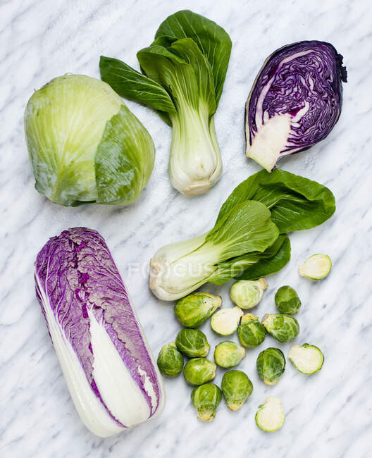 Fresh vegetables on white background — Stock Photo