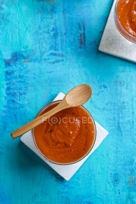 Zuppa fredda di pomodoro e zenzero — Foto stock