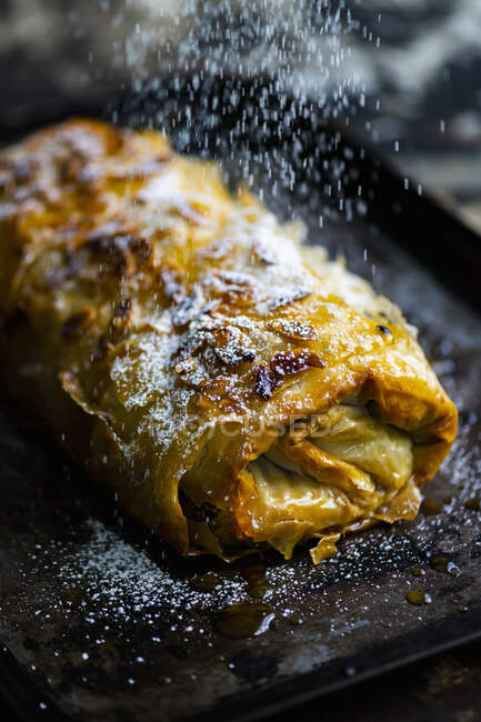 Christmas Strudel with Icing Sugar — Stock Photo