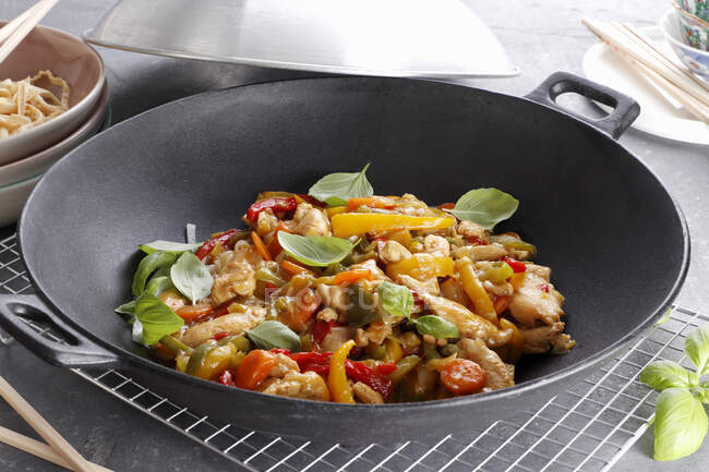 Asian style chicken stew — Stock Photo
