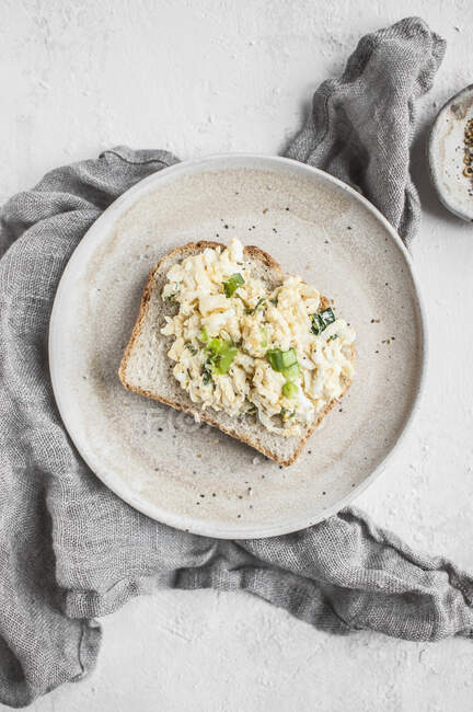 Toast with egg salad — Stock Photo