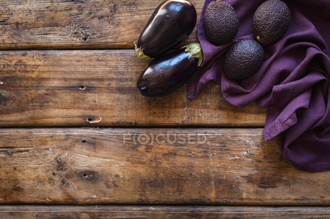 Purple vegetable - avocadoes and aubergines — Stock Photo