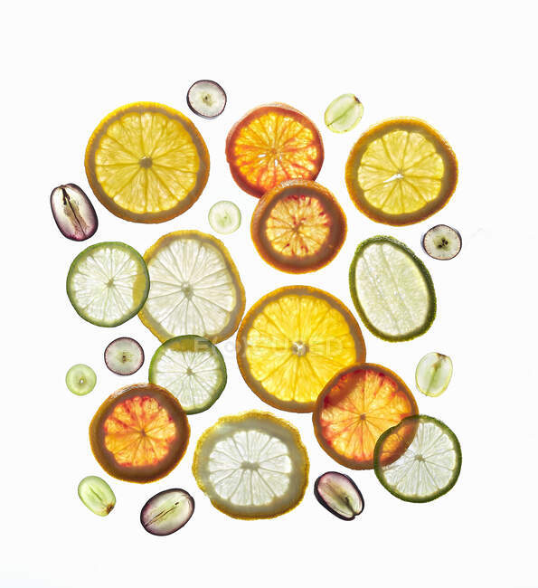 Close-up shot of delicious Various slices of citrus fruits — Stock Photo