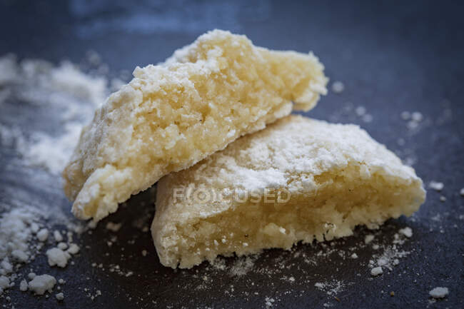 Amaretti con zucchero a velo — Foto stock