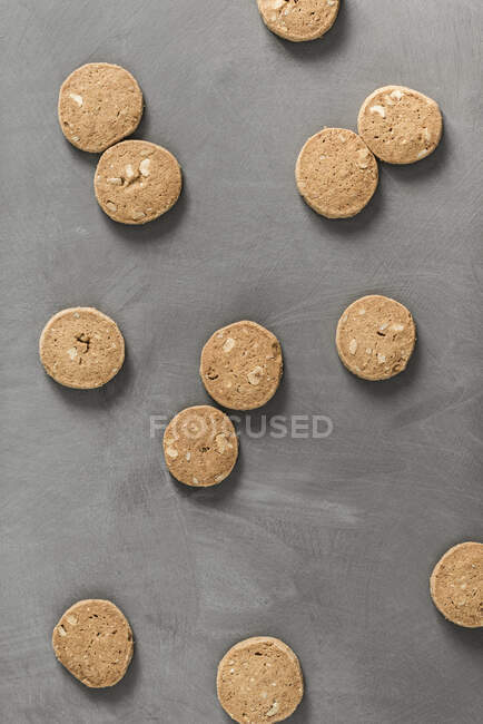Spelt cookies with almonds — Stock Photo