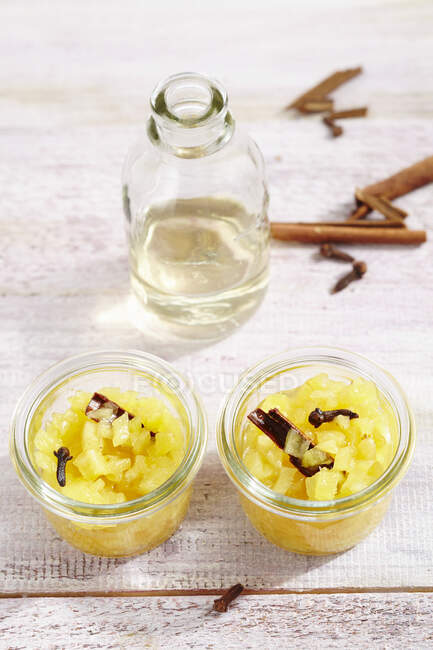 Homemade pickled pineapple with cloves and cinnamon — Stock Photo