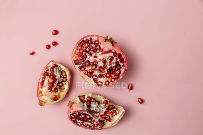 Close-up shot of delicious Pomegranate fruit — Stock Photo
