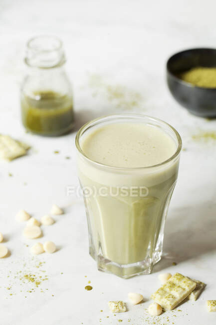Chocolat chaud blanc Matcha vert — Photo de stock