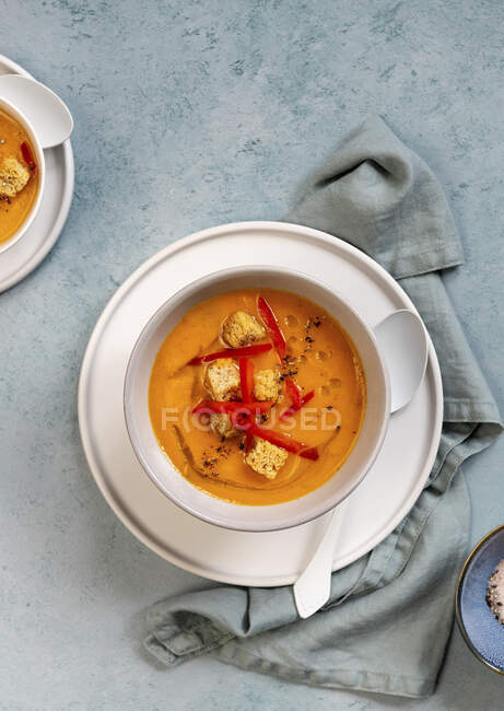 Zuppa vegana di peperoni arrosto — Foto stock