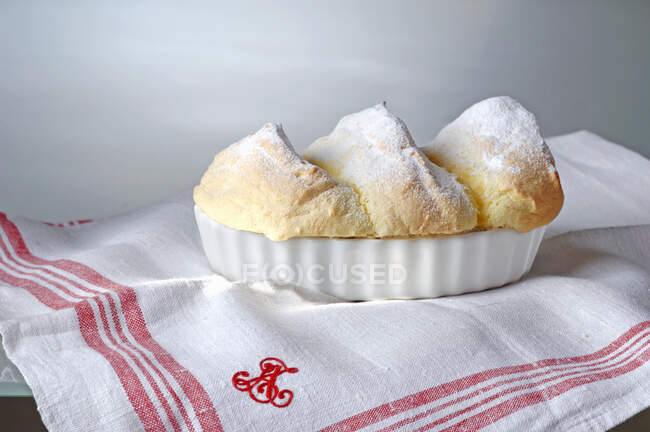 Salzburger Nockerl, gros plan du dessert autrichien — Photo de stock