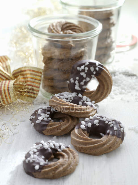 Close-up shot of delicious Chocolate rings with allspice — Stock Photo