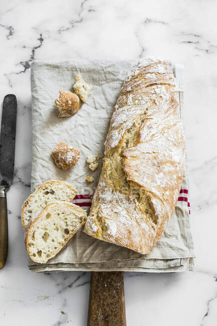Крупный план вкусного хлебного хлеба — стоковое фото