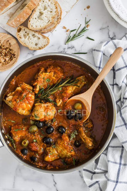 Homemade chicken stew with vegetables and herbs. top view. — Stock Photo