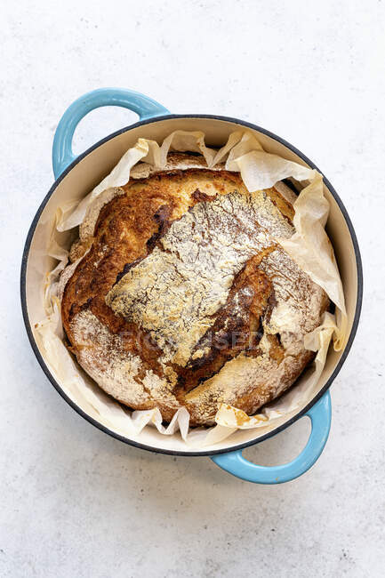 Крупним планом знімок смачного хліба без колін — стокове фото