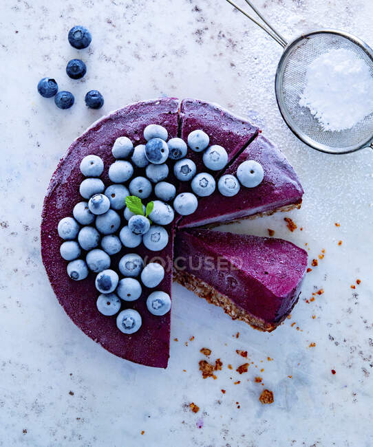 Blueberry pie with iced berries — Stock Photo