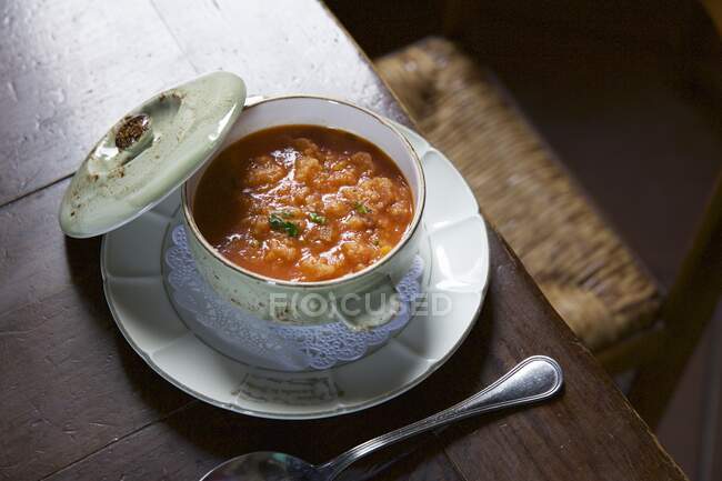 Pappa Al Pomodoro sopa de pão de tomate, Toscana — Fotografia de Stock