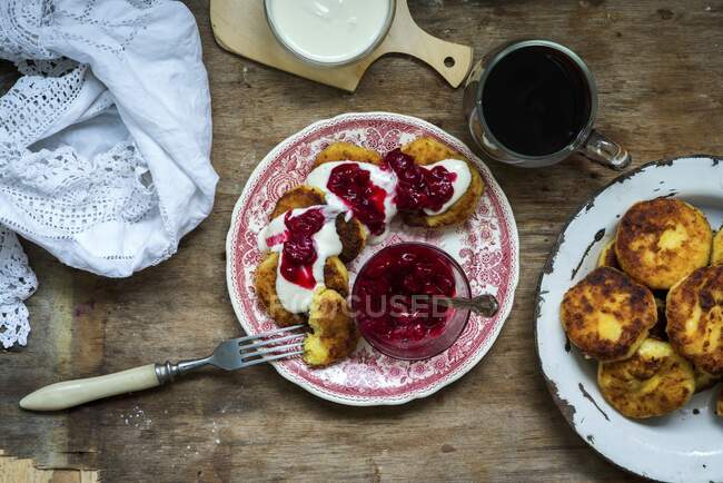 Syrniki (pancake di fiocchi di latte, Russia) — Foto stock