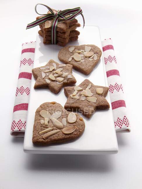 Christmas biscuits with almonds — Stock Photo