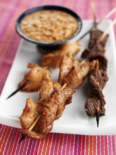Sate beef chicken and pork — Stock Photo