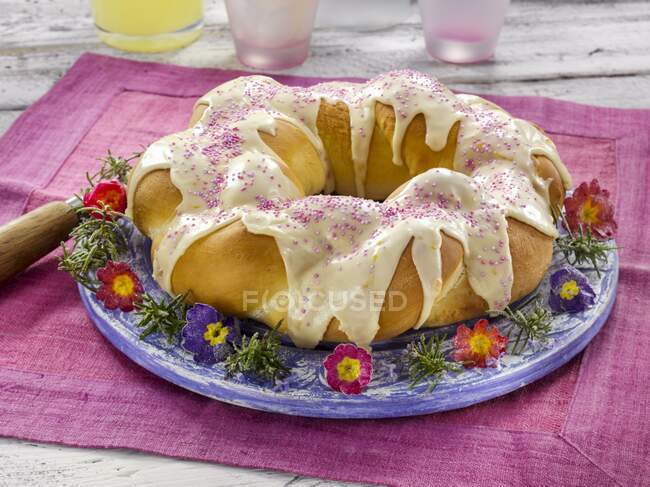 Italian Braided Easter bread — Stock Photo