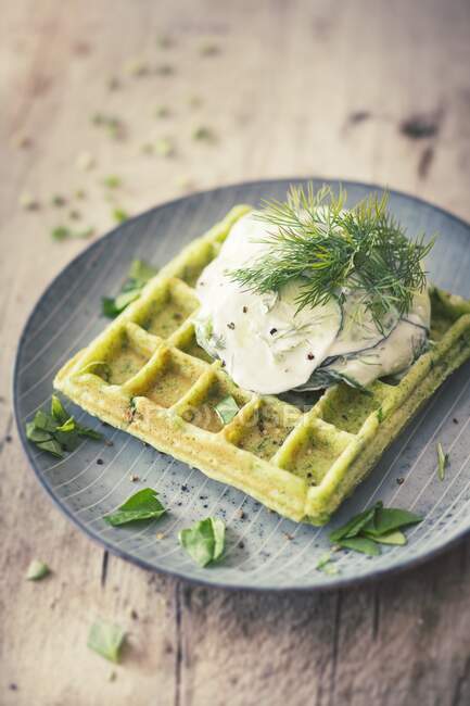 Pea waffles with soy yoghurt — Stock Photo