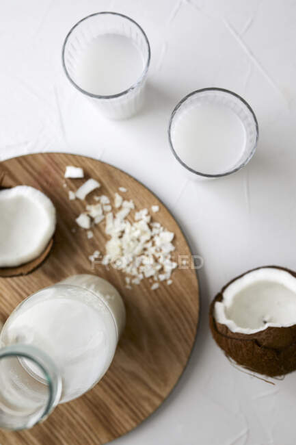 Lait de coco, aliments sains — Photo de stock