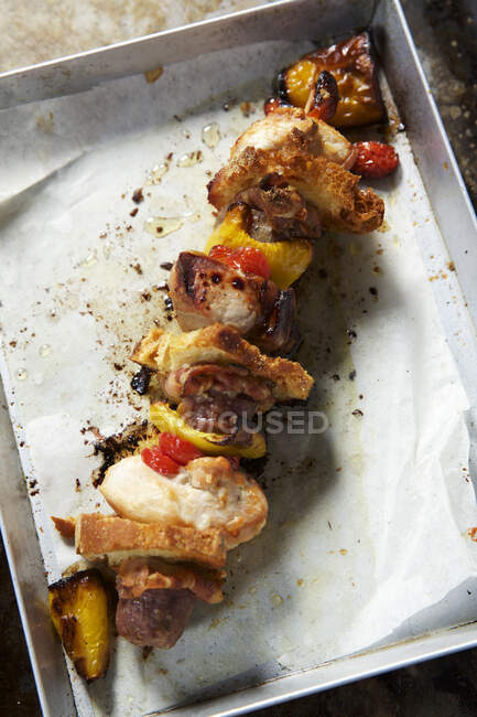Delicious chicken breast with sauce, close up — Stock Photo