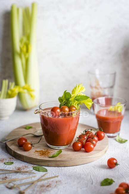 Tomato and celery juice with basil — Stock Photo
