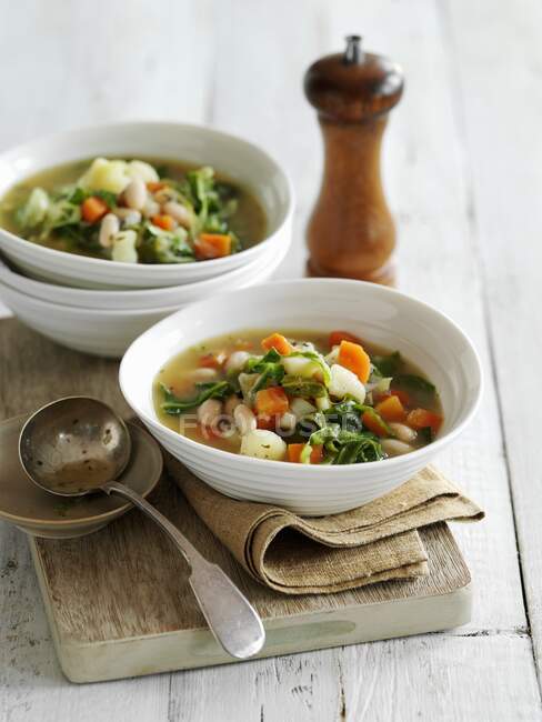 Caldo Verde, cabbage soup from Portugal — Stock Photo