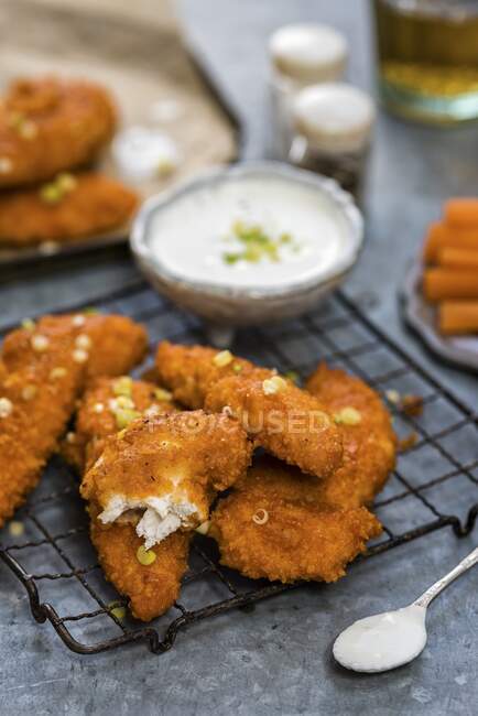 Close-up shot of delicious Buffalo chicken tenders — Stock Photo