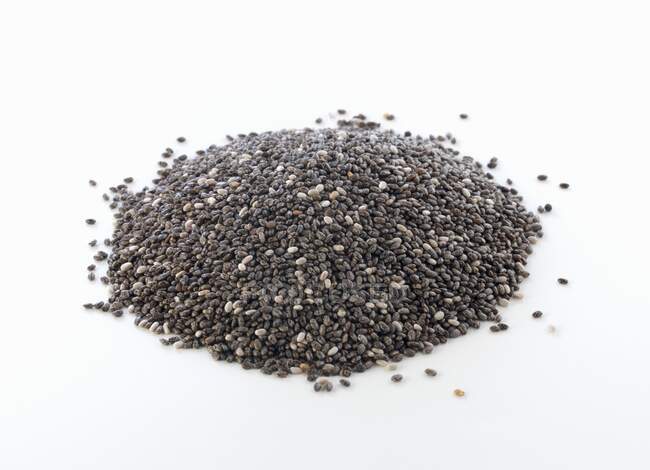 Um monte de sementes de chia — Fotografia de Stock