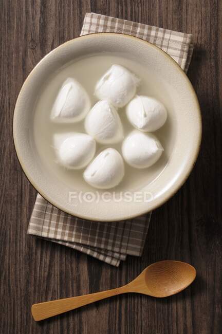 Mozzarella in a bowl (seen from above) — Stock Photo