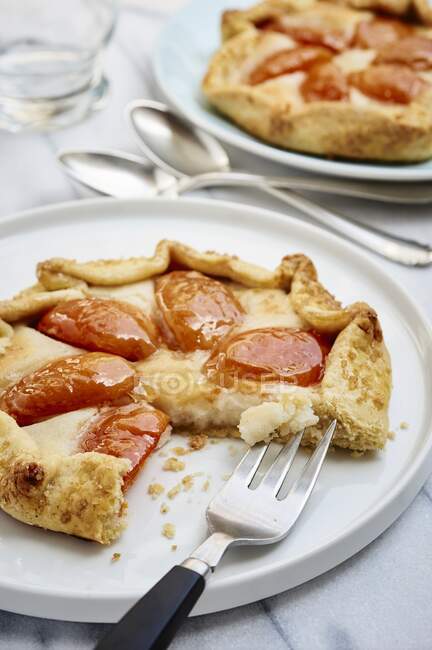 Apricot and marzipan galette — Stock Photo