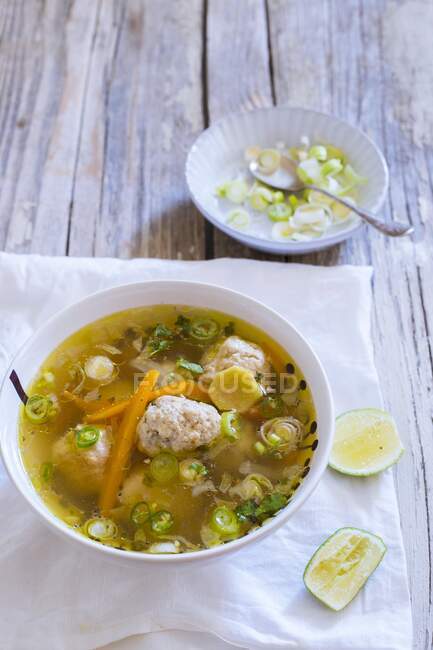 Meatball soup with vegetables — Stock Photo