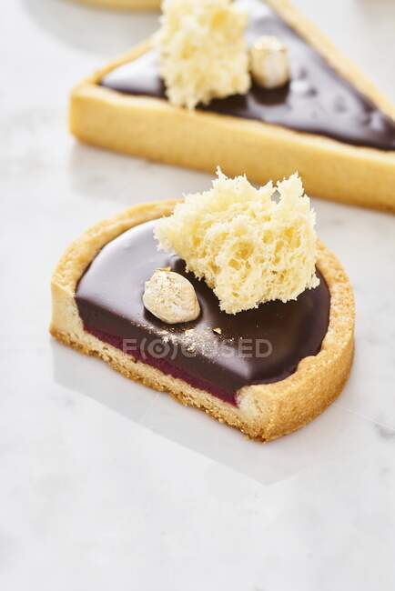 Close-up shot of delicious Chocolate tartlet — Stock Photo