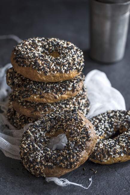 Freshly baked bagel with healthy seeds on the top — Stock Photo