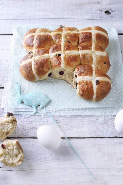 Hot cross buns (Easter speciality from England) — Stock Photo