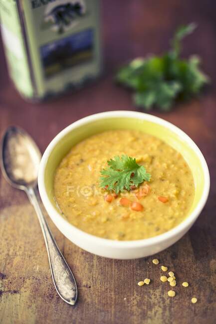Daal (Curry di lenticchie, India) — Foto stock