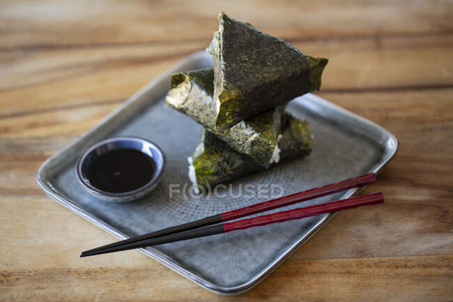 Onigiri on plate close-up — стокове фото