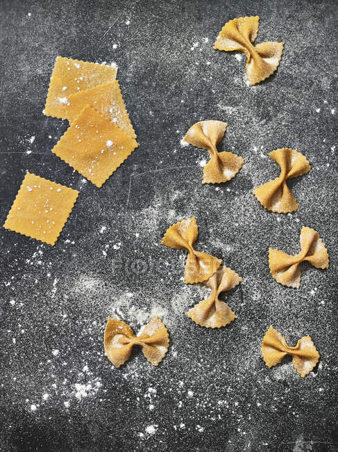 Homemade farfalle close-up view — Stock Photo