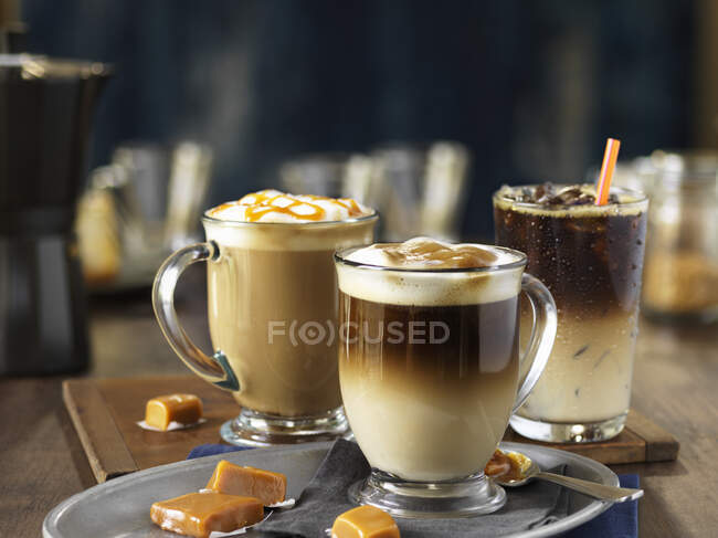 Drei verschiedene Kaffeegetränke — Stockfoto