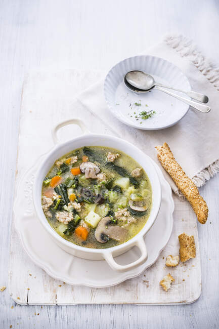 Vegetable salsiccia soup with mushrooms — Stock Photo