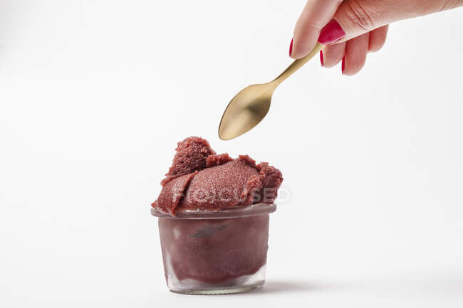 Berry ice cream in a glass — Stock Photo